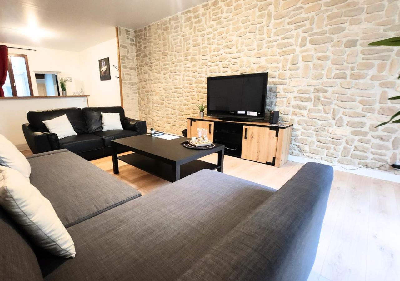 "Colbert Triplex" 3 Chambres - Balcon - Patio - Cathedrale Tours Luaran gambar